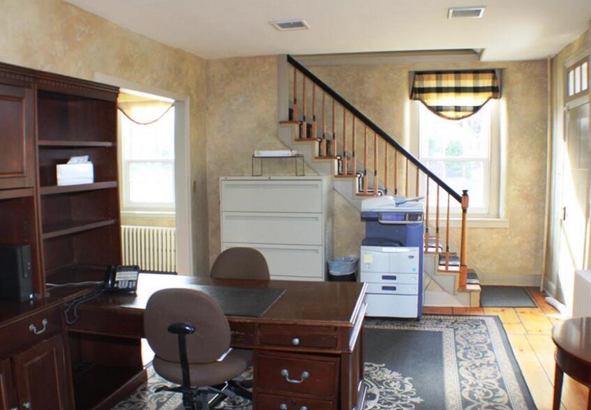 More Photos Of 129 Main, Coopersburg Office Residential For Sale