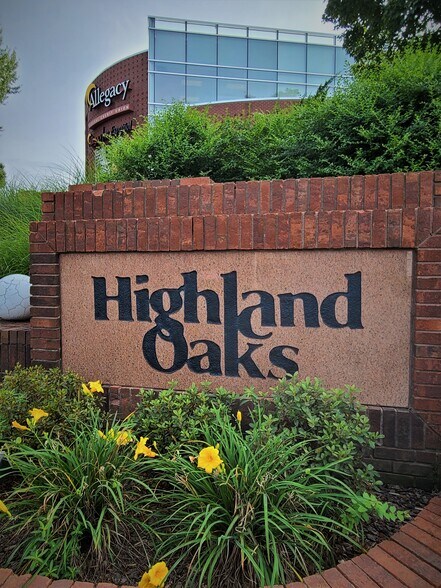 More Photos Of 755 Highland Oaks Dr, Winston-Salem Medical For Lease