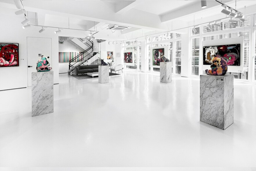 More Photos Of 311 Grant Ave, San Francisco Storefront For Lease