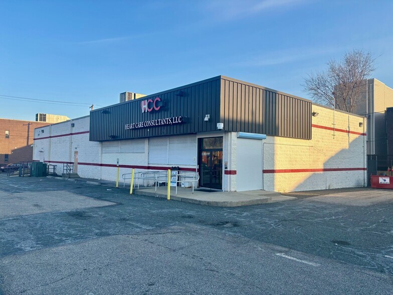 Primary Photo Of 5600 Chestnut St, Philadelphia Freestanding For Sale