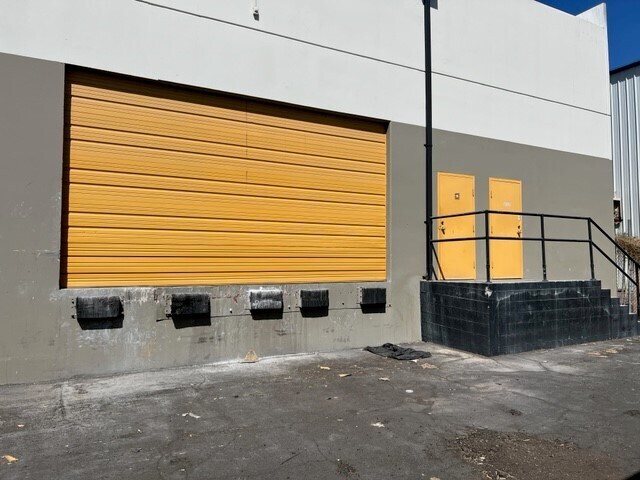 More Photos Of 34 N 45th Ave, Phoenix Unknown For Lease