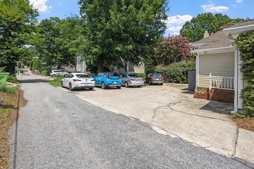 More Photos Of 516 W Peace St, Raleigh Office For Sale