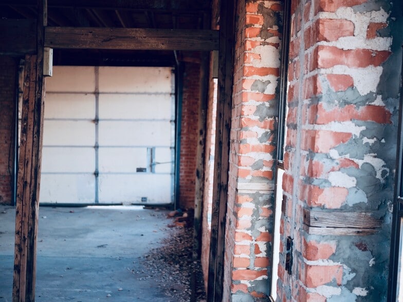 More Photos Of 3250 Charles Page Blvd, Tulsa Flex For Sale