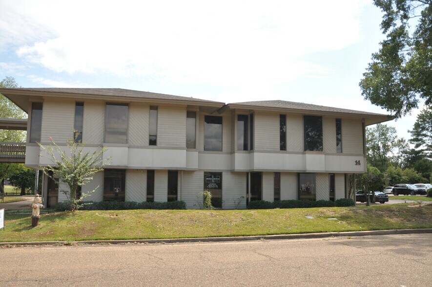 More Photos Of 14 Northtown Dr, Jackson Office For Sale