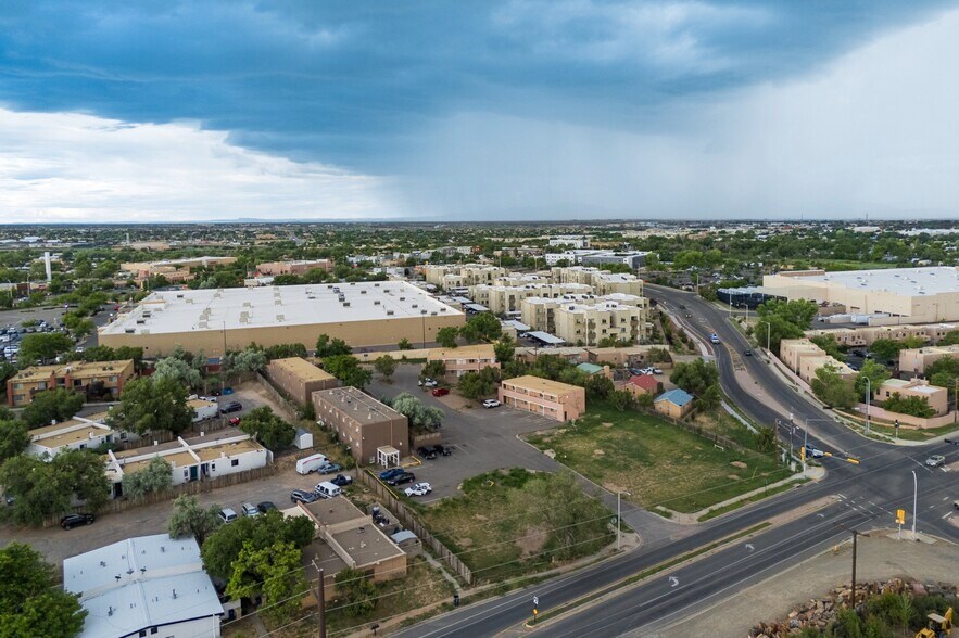 More Photos Of 3226 Rufina St, Santa Fe Apartments For Sale