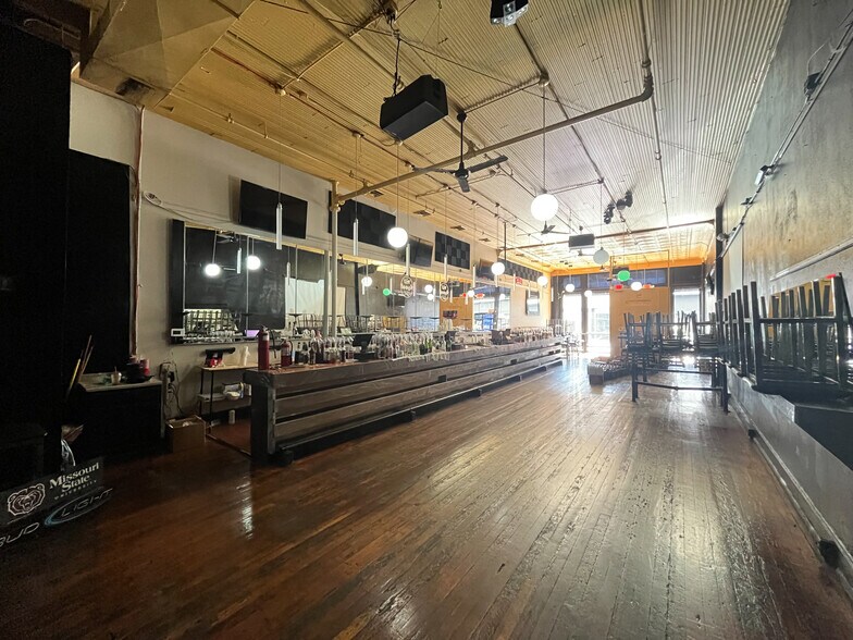 More Photos Of 321 South Ave, Springfield Storefront Retail Office For Sale