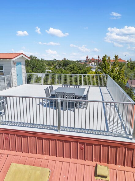 More Photos Of 92 Washington St, Saint Augustine Specialty For Sale