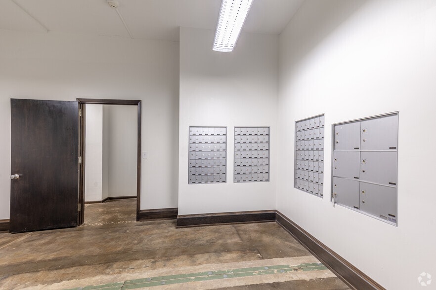 More Photos Of 275 4th St E, Saint Paul Office For Lease