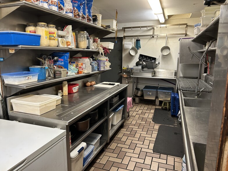 More Photos Of 495 N Goodman St, Rochester Storefront Retail Residential For Sale