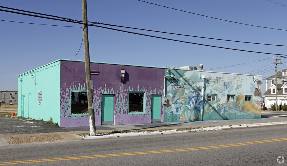 More Photos Of 943 E Ocean View Ave, Norfolk Freestanding For Lease
