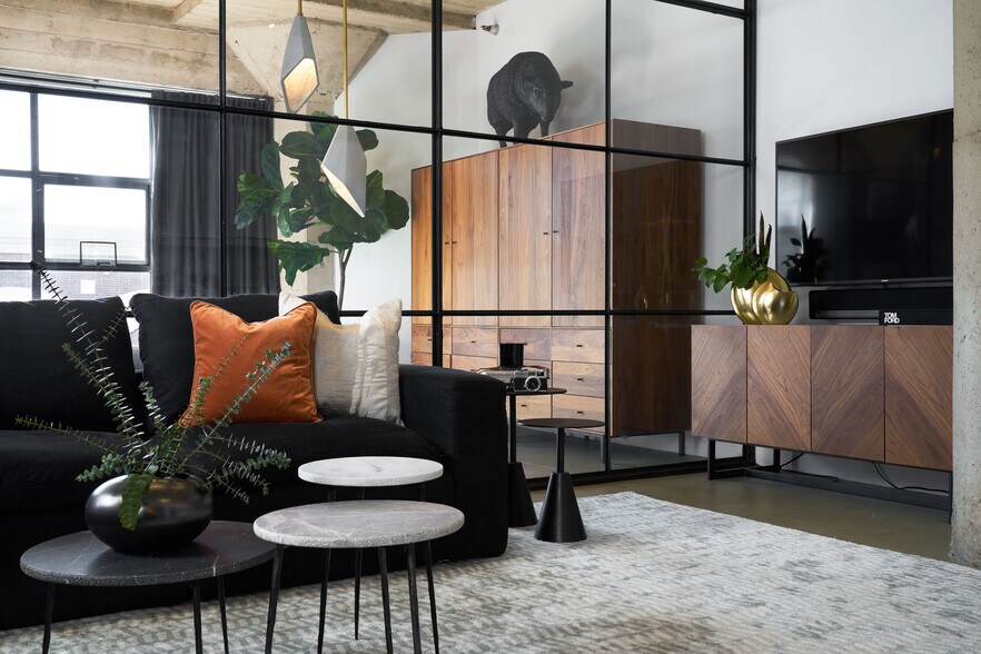 More Photos Of 310 5th Ave, San Diego Apartments For Lease