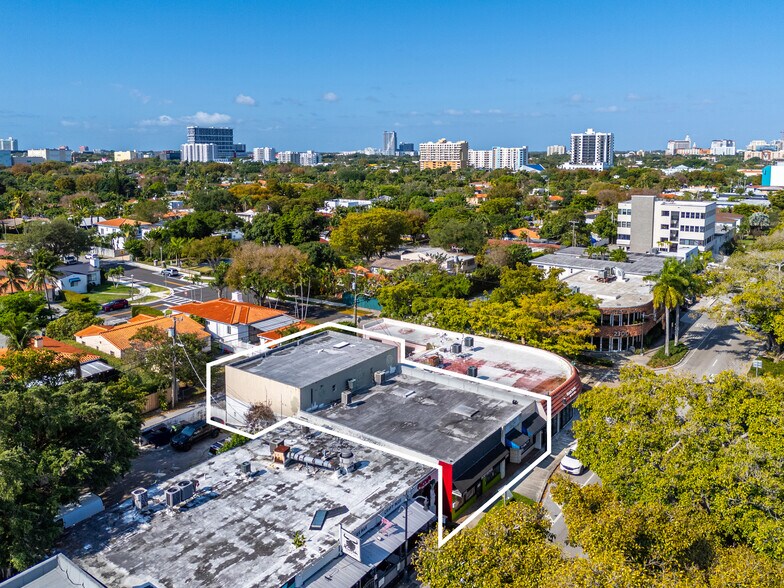 More Photos Of 2292 SW 22nd St, Miami Freestanding For Sale