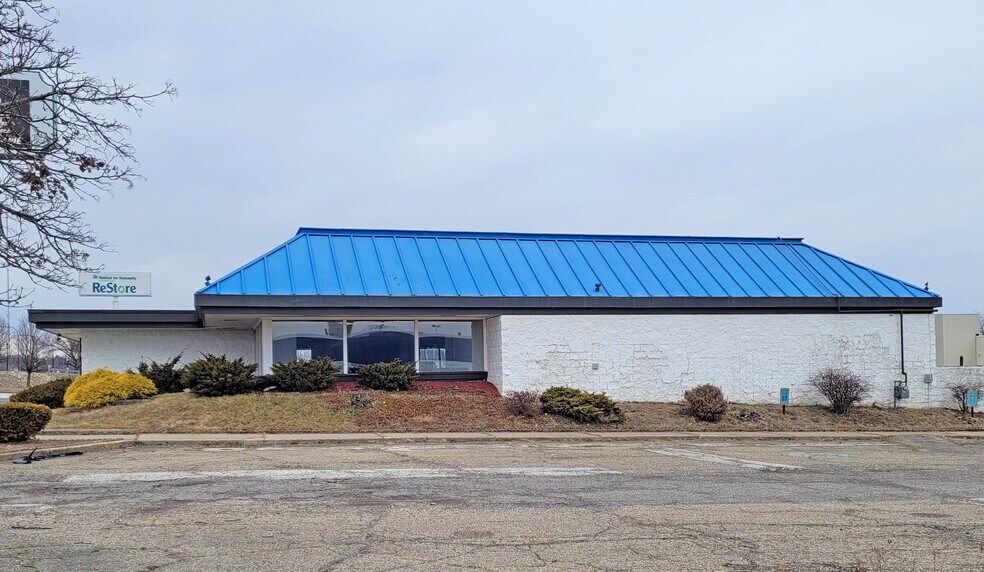 More Photos Of 2329 Romig Rd, Akron Office For Sale