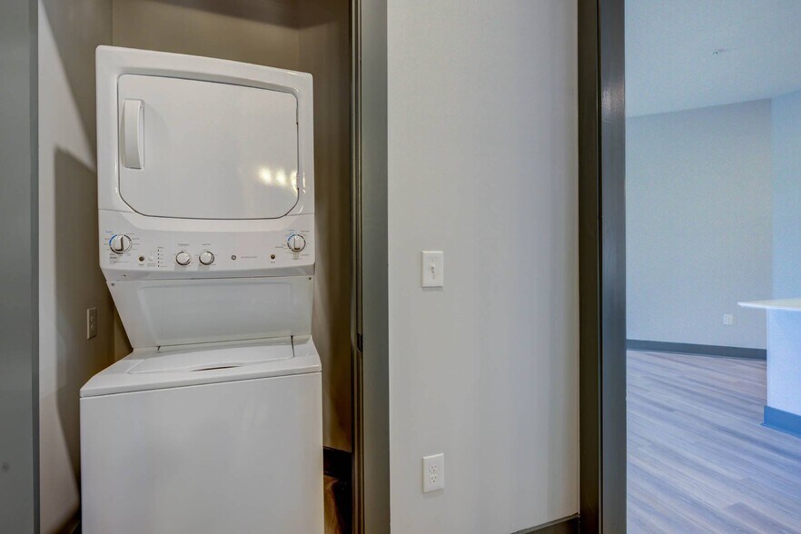 More Photos Of 352 S Walker St, Cary Apartments For Lease