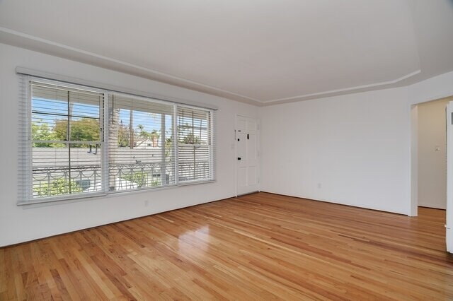 More Photos Of 5050-5070 Marlborough Dr, San Diego Apartments For Sale