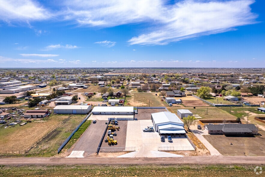 More Photos Of 1627 County Road 7340, Lubbock Warehouse For Sale