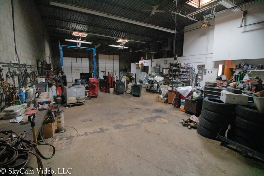 More Photos Of 16800 State St, South Holland Warehouse For Sale
