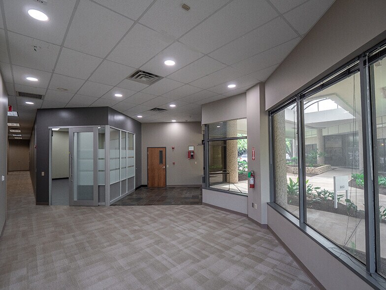 More Photos Of 12303 Technology Blvd, Austin Unknown For Lease