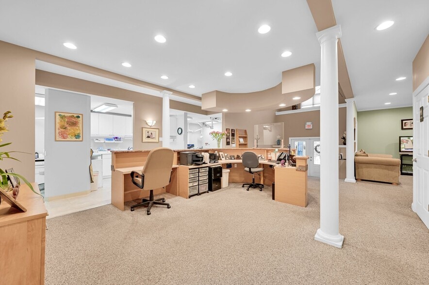 More Photos Of 21 Orchard St, Denville Medical For Lease