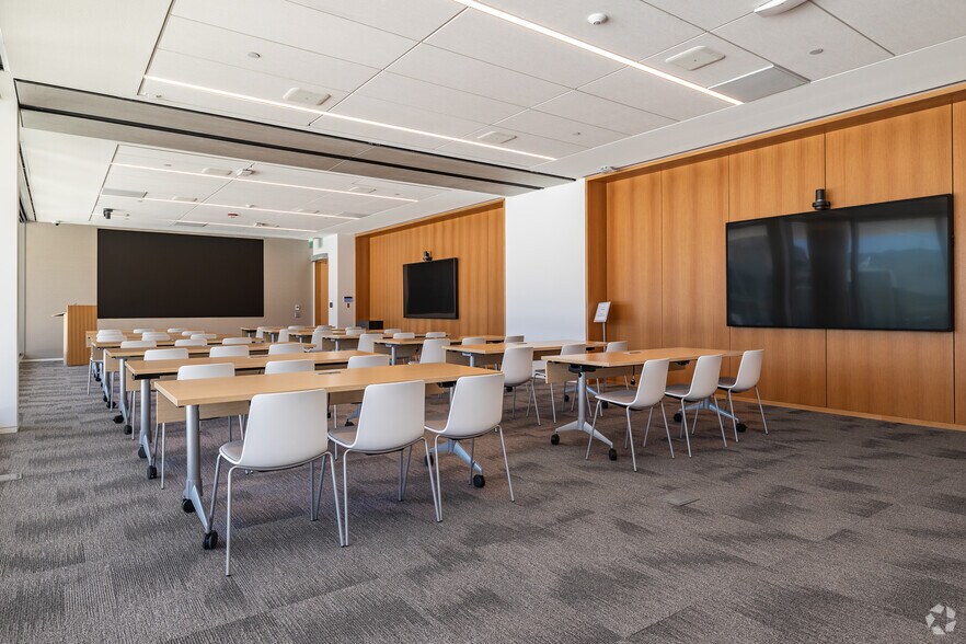 More Photos Of 95 S State St, Salt Lake City Office For Lease