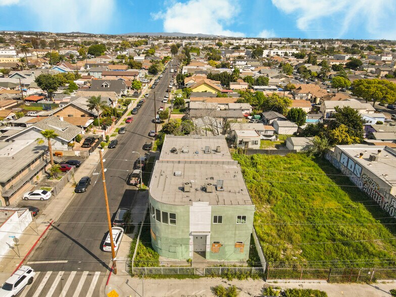 More Photos Of 6500 S Main St, Los Angeles Apartments For Sale