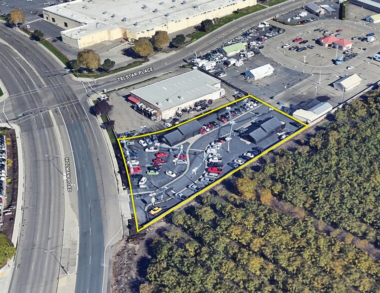 Primary Photo Of 6222 Holman Rd, Stockton Auto Dealership For Sale