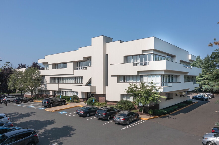 Primary Photo Of 60 Washington Ave, Hamden Medical For Sale