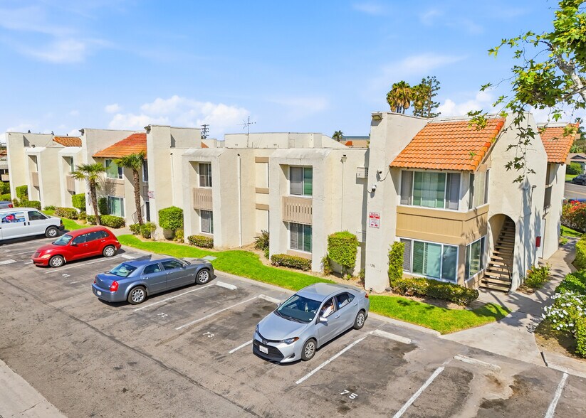 More Photos Of 1251 N Placentia Ave, Anaheim Apartments For Sale