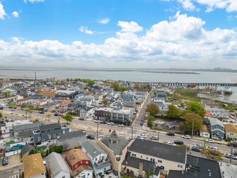 More Photos Of 901 Cross Bay Blvd, Broad Channel Freestanding For Sale