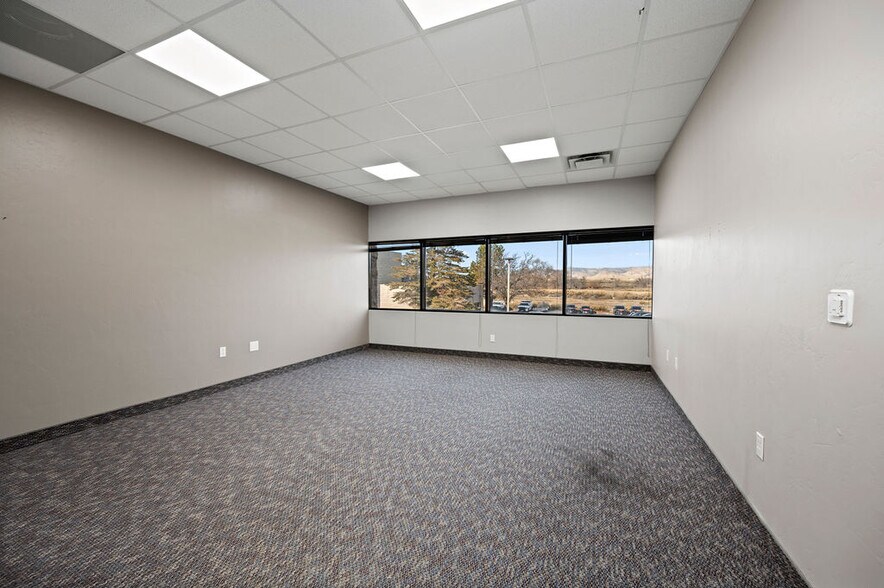 More Photos Of 2768 Compass Dr, Grand Junction Office For Lease