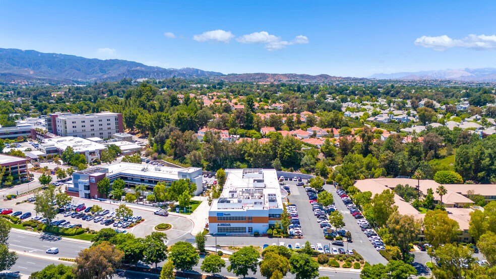 More Photos Of 25775 McBean Pky, Valencia Medical For Lease