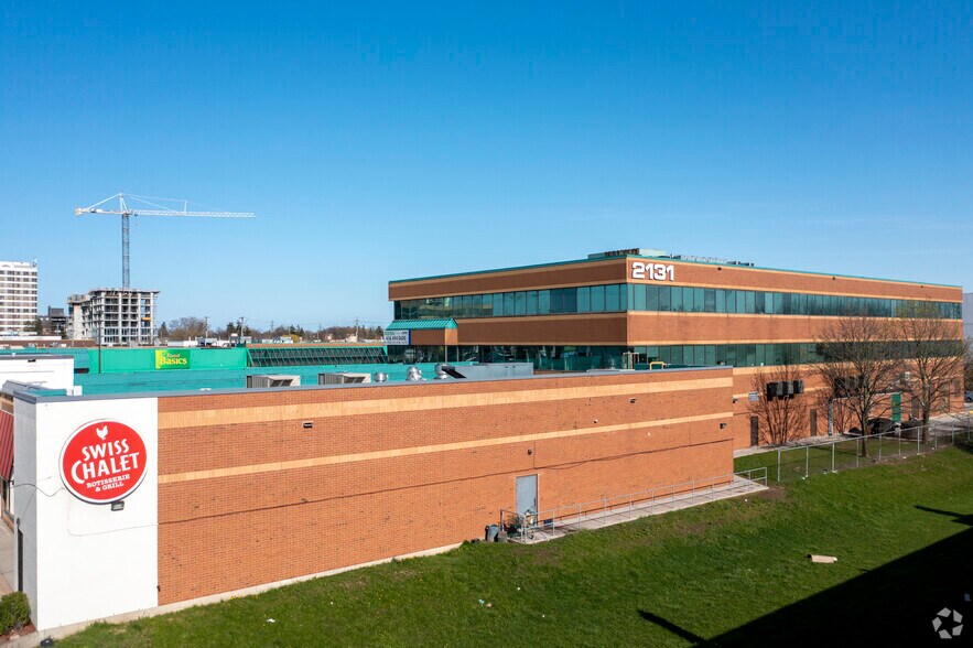 More Photos Of 2131 Lawrence Ave E, Toronto Office For Lease