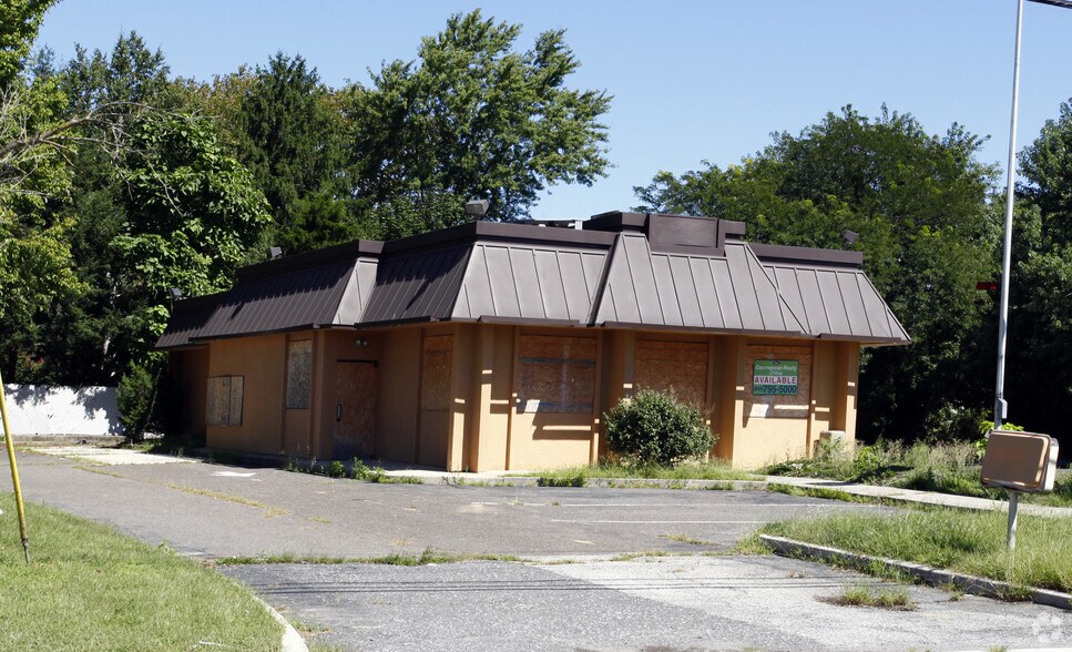 More Photos Of 1637 Route 38, Lumberton Fast Food For Sale