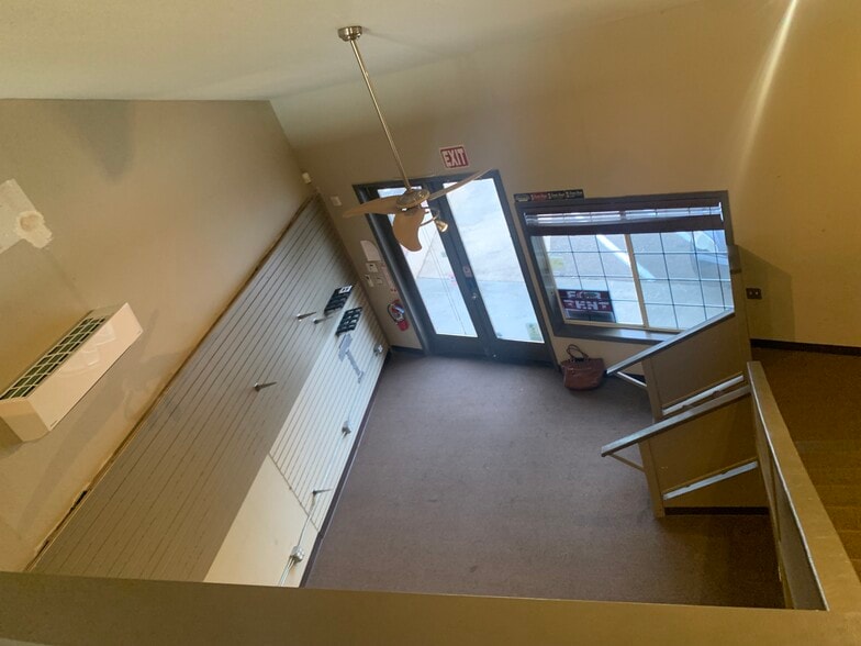More Photos Of 2210 Taylor Rd, Penryn Freestanding For Lease