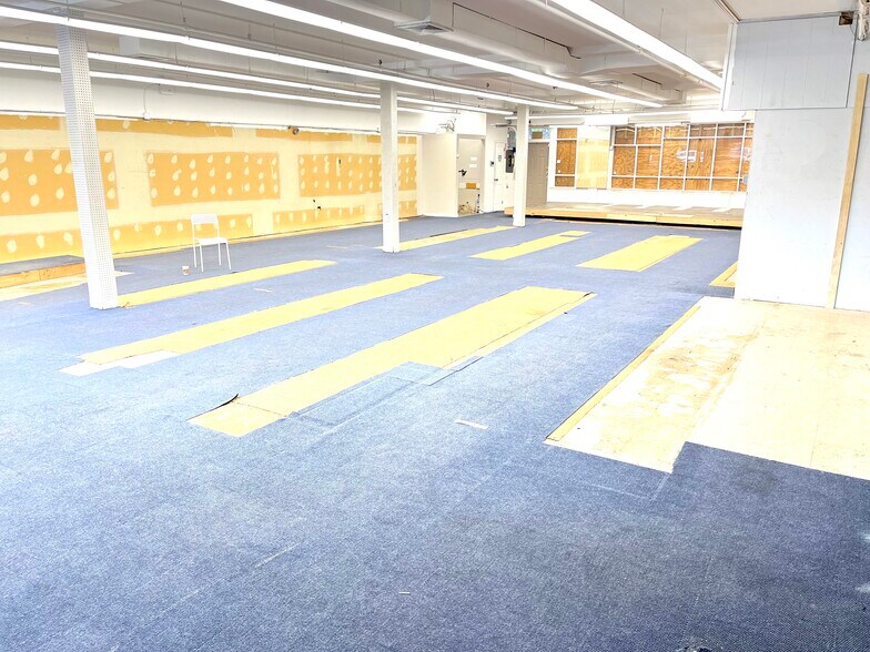 More Photos Of 719 W Nyack Rd, West Nyack Unknown For Lease