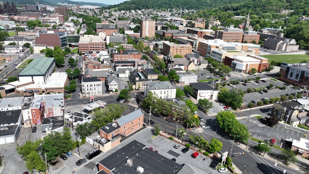 More Photos Of 217 Broadway, Bethlehem Restaurant For Lease