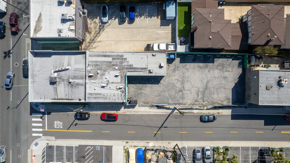 More Photos Of 2500 Artesia Blvd, Redondo Beach General Retail For Sale