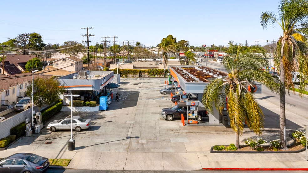 More Photos Of 11515 Atlantic Ave, Lynwood Service Station For Sale