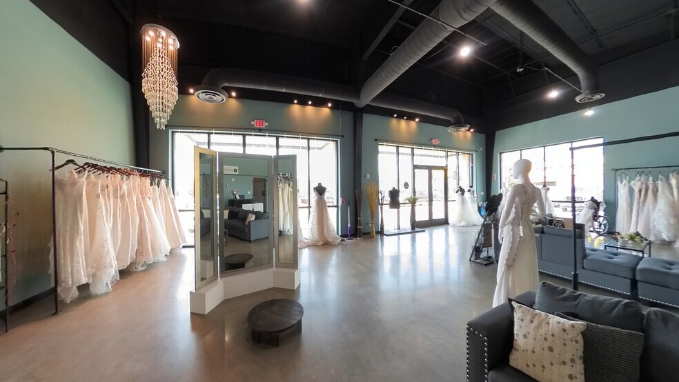 More Photos Of 828 FM 646, League City General Retail For Sale