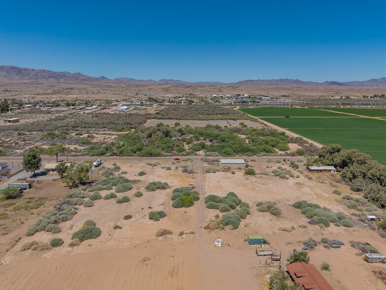 More Photos Of 9512 S Evans Ln, Mohave Valley Warehouse For Sale