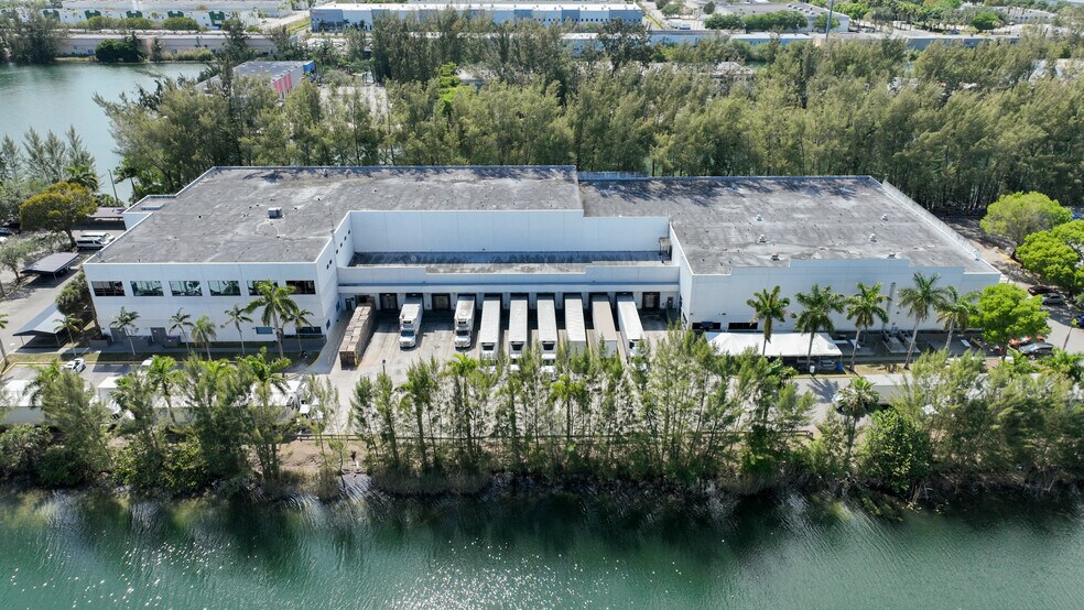 More Photos Of 1500 NW 95th Ave, Miami Warehouse For Lease