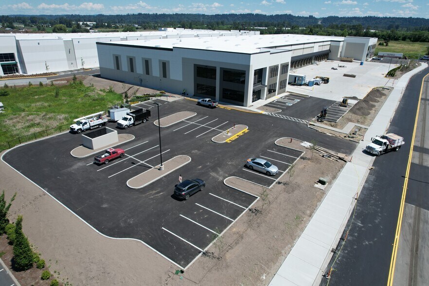 More Photos Of 6620 S 287th St, Auburn Warehouse For Lease