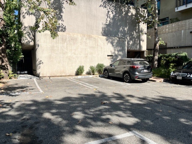 More Photos Of 234-238 N El Molino Ave, Pasadena Office For Sale