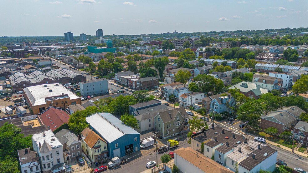 More Photos Of 146 Sherman Ave, Newark General Retail For Sale