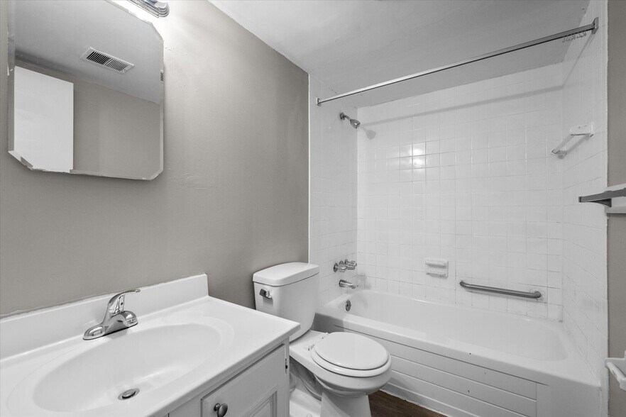 More Photos Of 210-308 Westinghouse Ave, Wilmerding Apartments For Sale