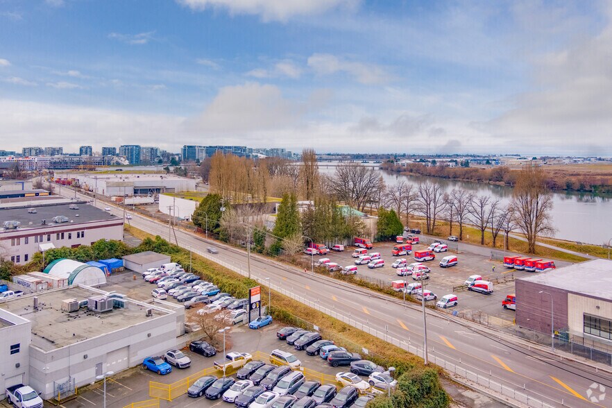 More Photos Of 7580 River Rd, Richmond Office For Lease