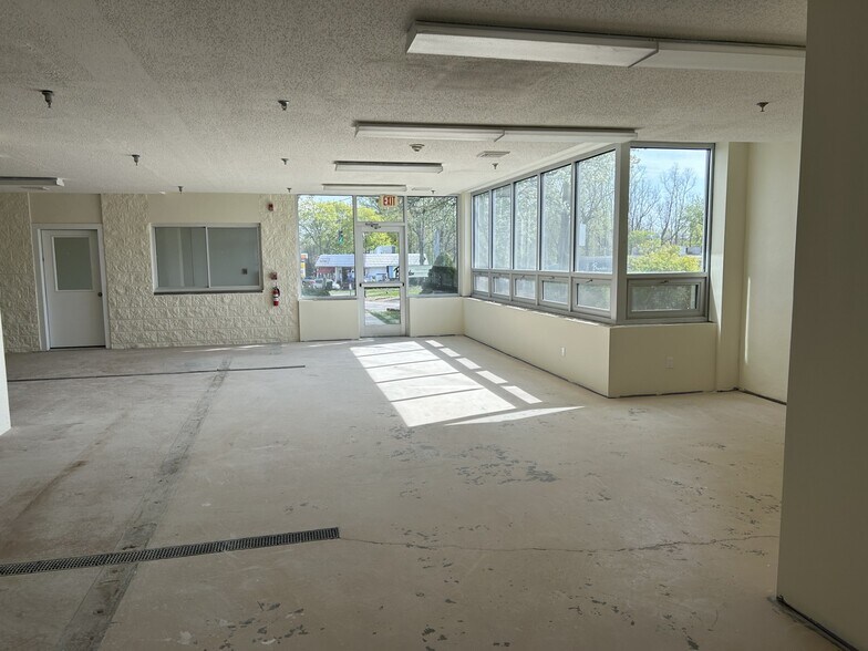 More Photos Of 176 N Highland Ave, Ossining Medical For Lease