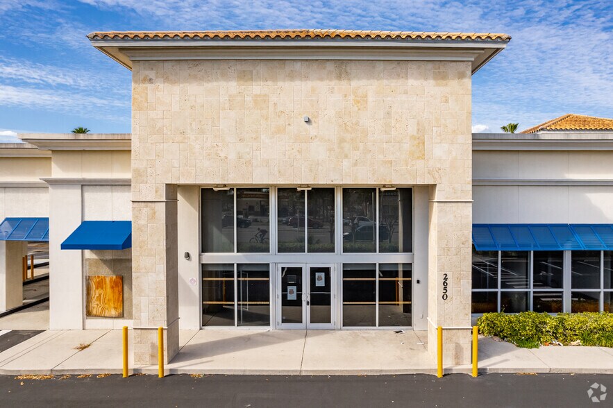 More Photos Of 2650 Roosevelt Blvd, Clearwater Coworking Space