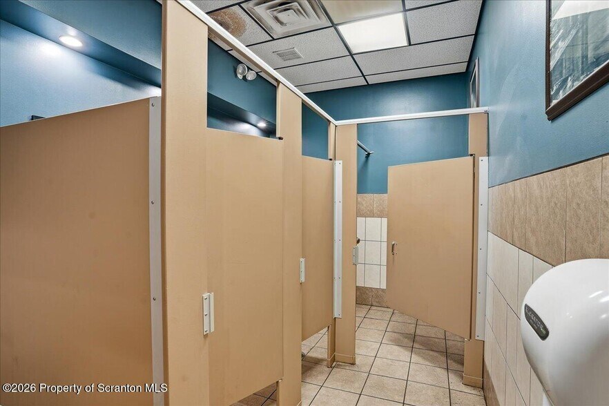 More Photos Of 1392 N Washington Ave, Scranton Restaurant For Sale
