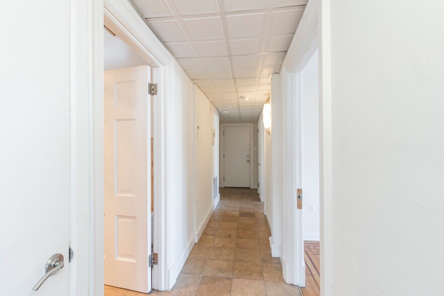 More Photos Of 632-634 N 2nd St, Philadelphia Apartments For Sale